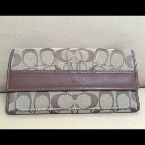 Coach wallet