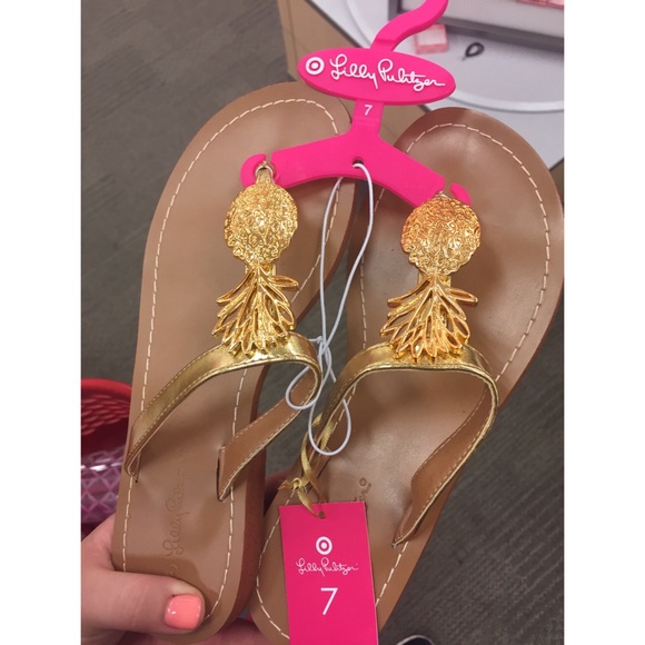 NWT Lilly Pulitzer target pineapple gold sandals
