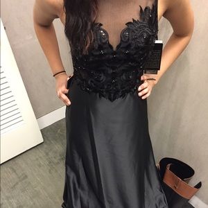 Black prom dress