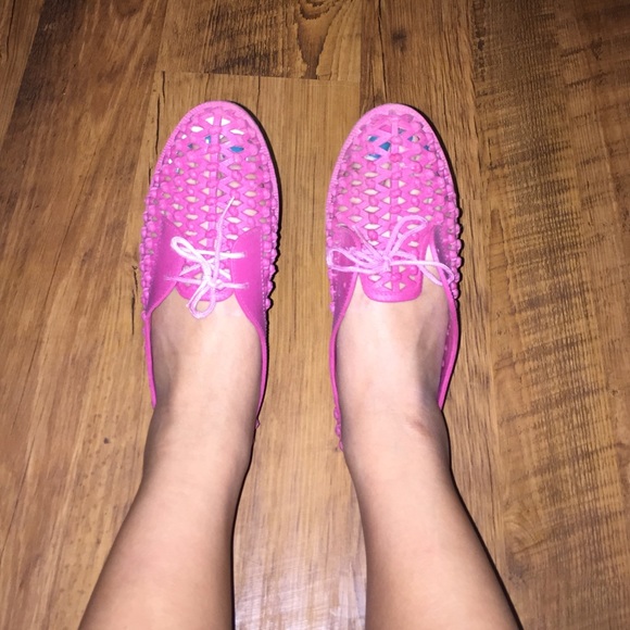 Most comfy jelly shoes EVER - Picture 1 of 3
