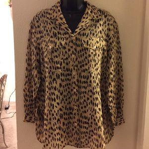 🐾LIZSPORT ANIMAL PRINT BLOUSE ECU!!🐾