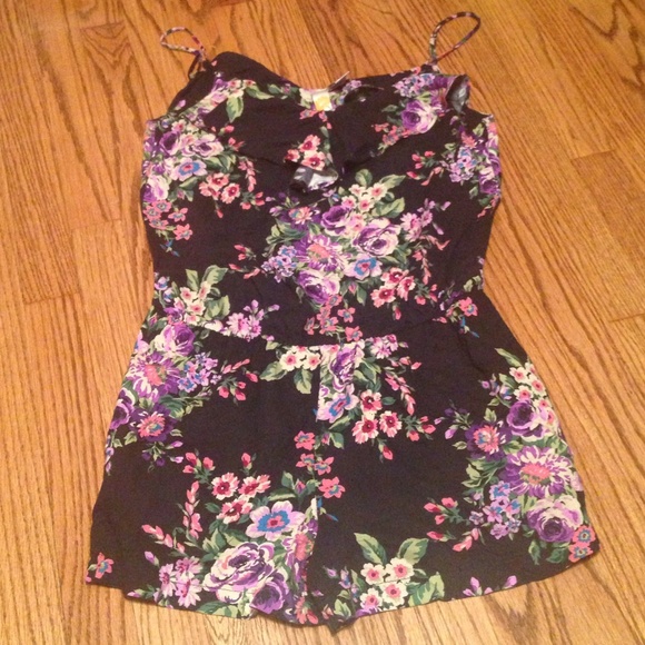 mimi chica romper