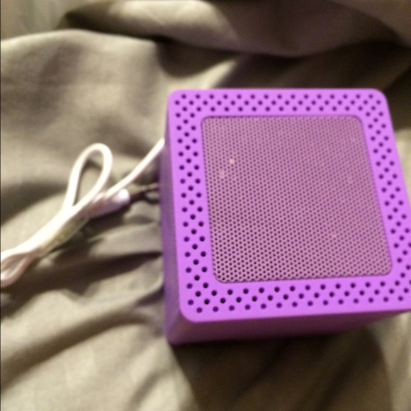 Wireless speaker