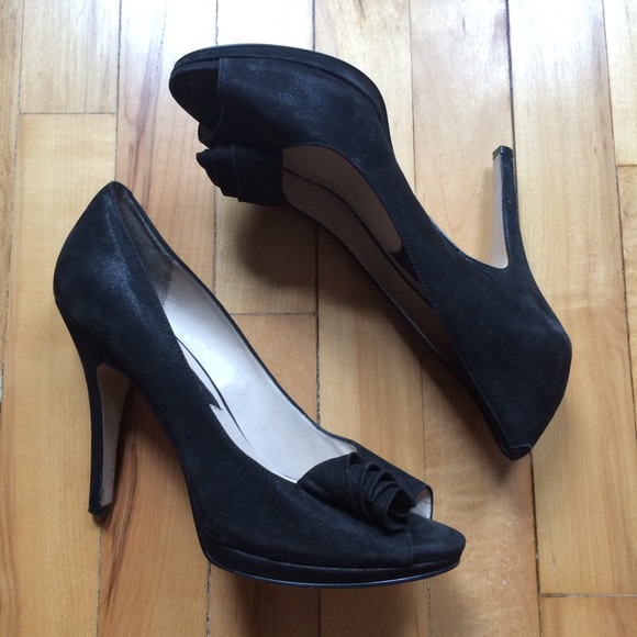 Boutique 9 Black Peep Toe Pumps - Picture 2 of 4