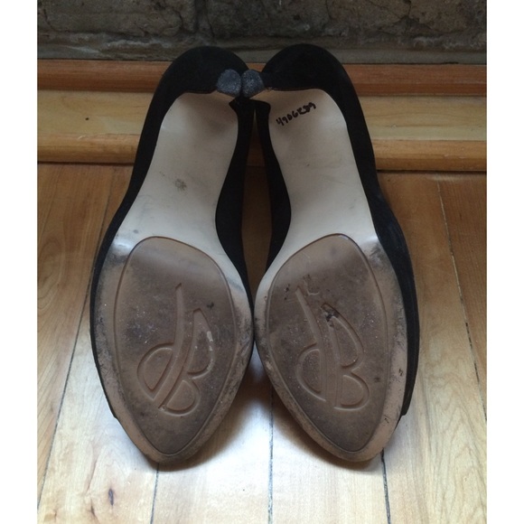 Boutique 9 Black Peep Toe Pumps - Picture 3 of 4