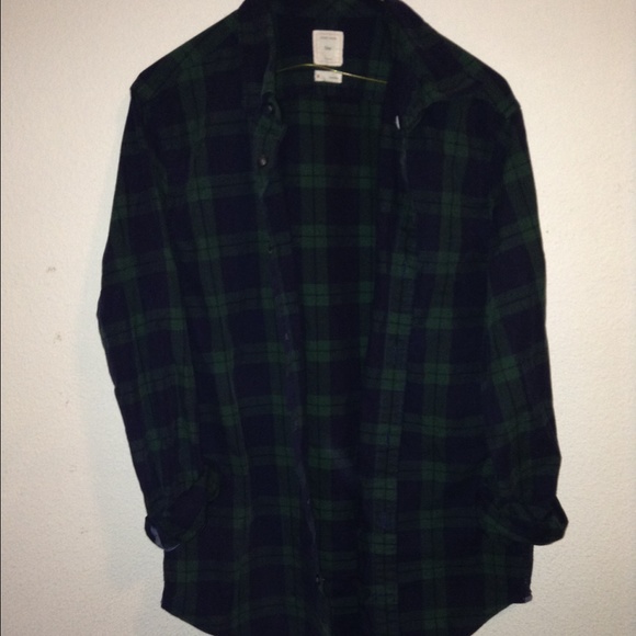Plaid top