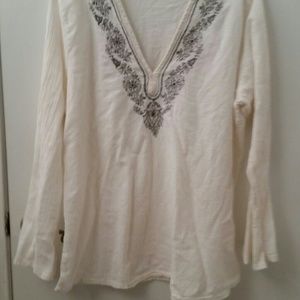 Long sleeved beach shirt