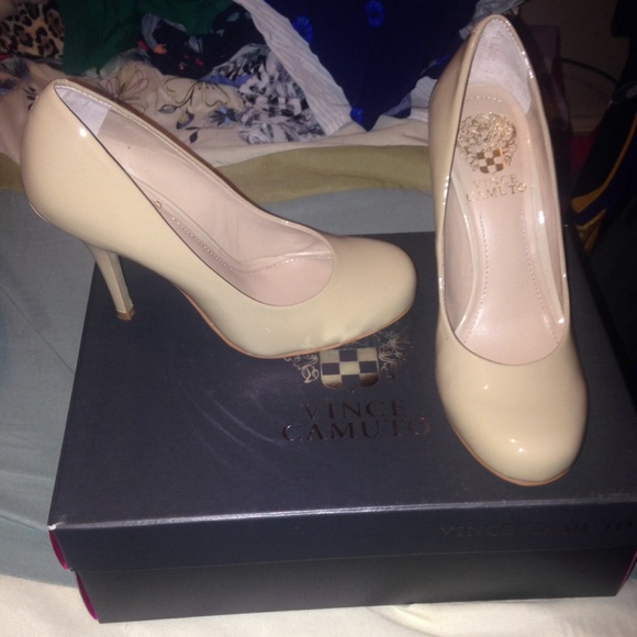 Vince Camuto heels