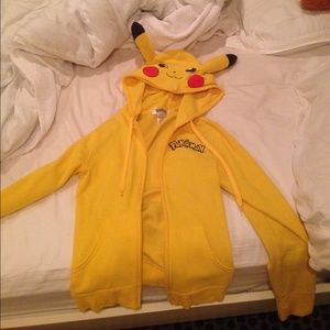 Pikachu sweatshirt