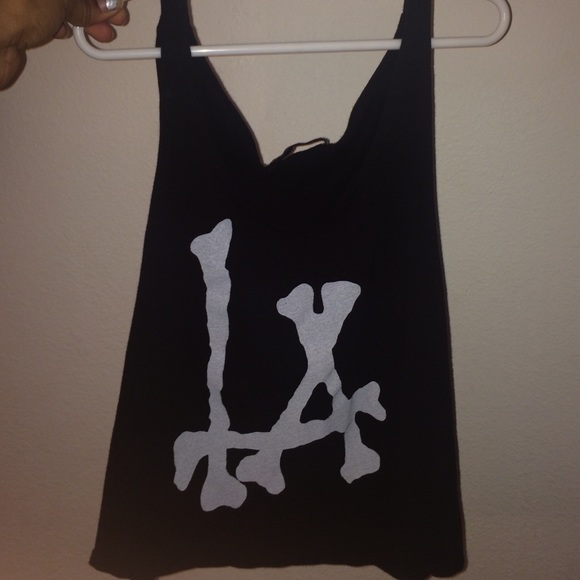 Brandy Melville LA bones tank - Picture 1 of 4