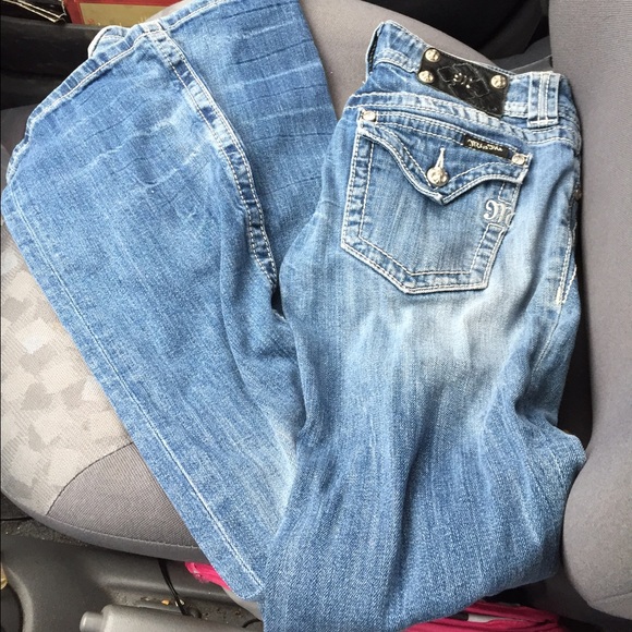 Size 29 miss me jeans