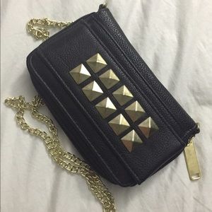 Clutch ( iPhone 5 or5s fits ) never worn ! (NEW)