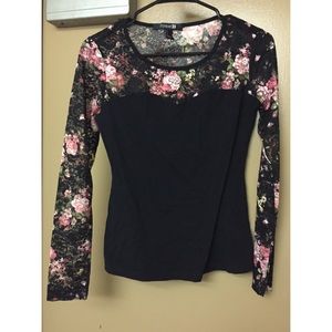 Lace sleeve top
