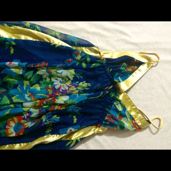 Aloha flower blue and yellow dress - Picture 4 of 4
