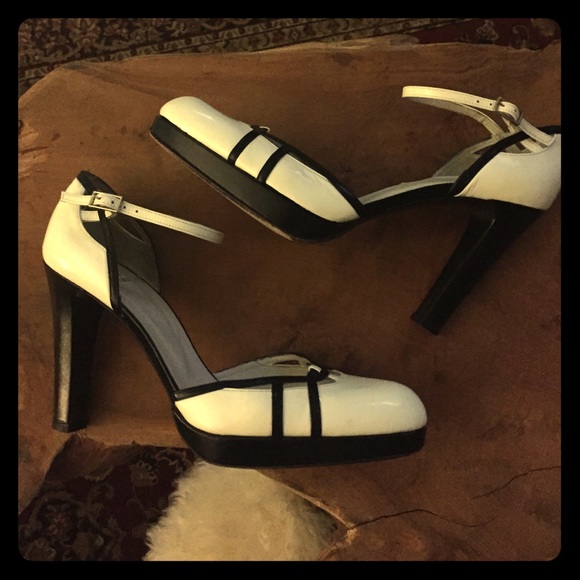 White and Black Stuart Weitzman pumps