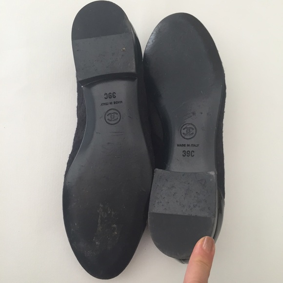 🚫SOLD AT EBay 🚫 Channel shoes - Picture 4 of 4