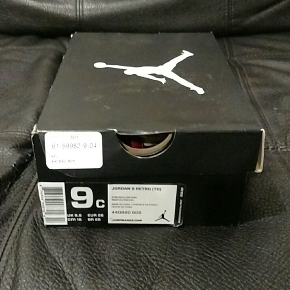 Jordan retro 5's valentines