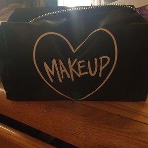 forever 21 make up bag