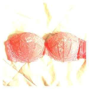 Strapless peach lace bra VICTORIAS SECRET PINK