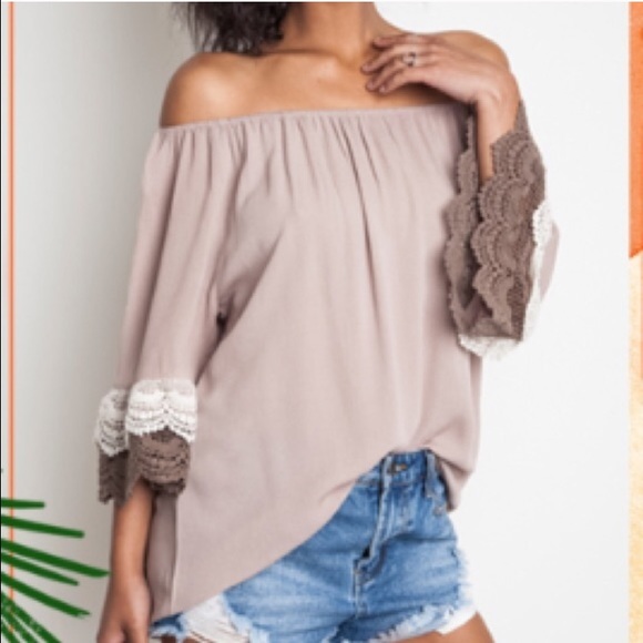 ️SOLD In Bundle  taupe off the shoulder tunic - Picture 3 of 4