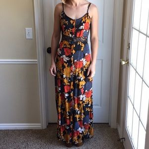 SALE! NWOT Volcom floral button up maxi dress
