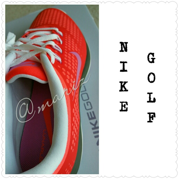 Nike Shoes - SALE! NIB Nike Golf Shoes (FIRM )