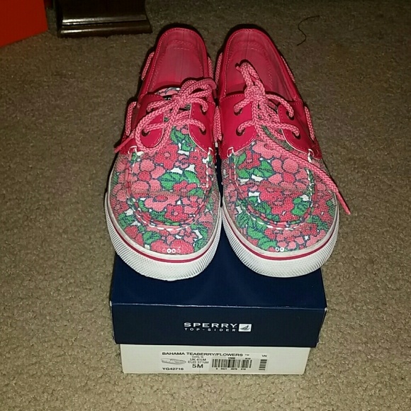 Sperry sparkling  Bahama Teaberry/flowers