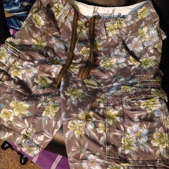 Boden USA (Great British Style) - Picture 1 of 4