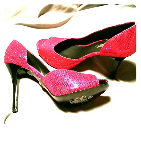 Fergie Awareness Shoe