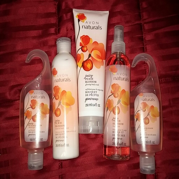 Bundle of Brand new Avon items