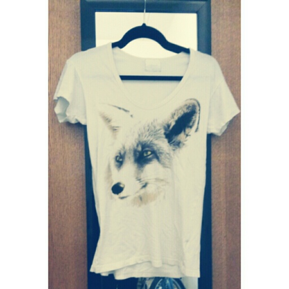 Fox tee
