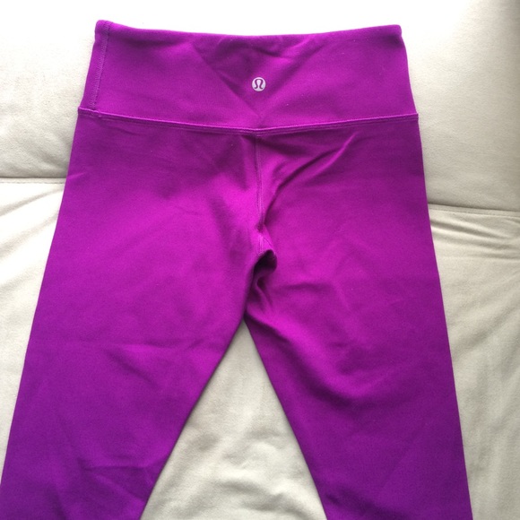 Lululemon reversible wunder under crop luxtreme