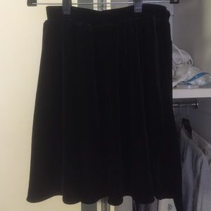 American Apparel Velvet skirt