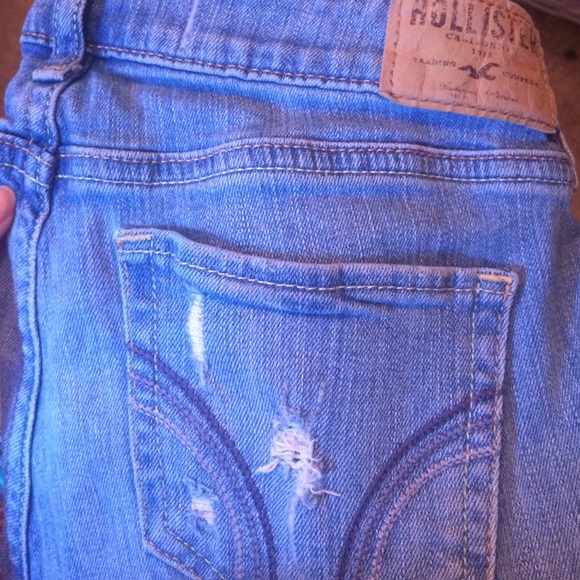 Jeans - Picture 2 of 3