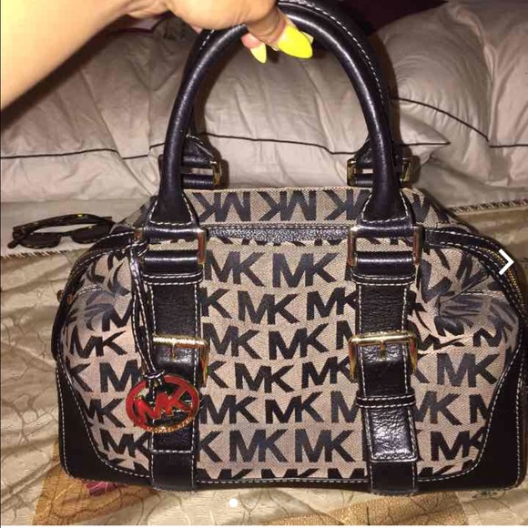 Authentic MK HANDBAG