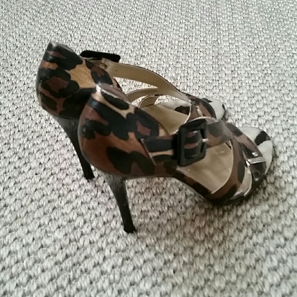 Shoes - Picture 3 of 3