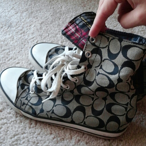 Black coach shoes