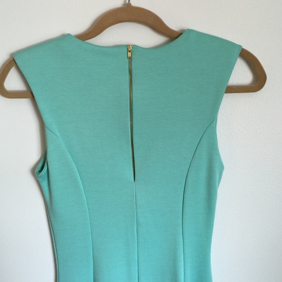 Seafoam Green Dress - Picture 4 of 4
