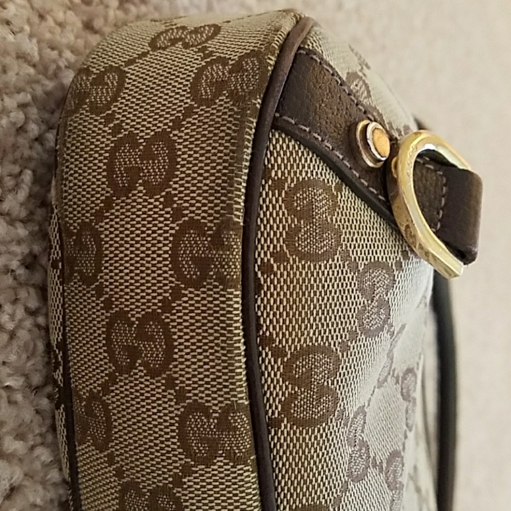 Authentic Gucci Monogram Hobo - Picture 6 of 8