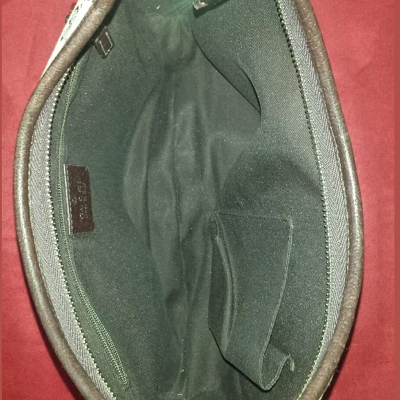 Authentic Gucci Monogram Hobo - Picture 4 of 8