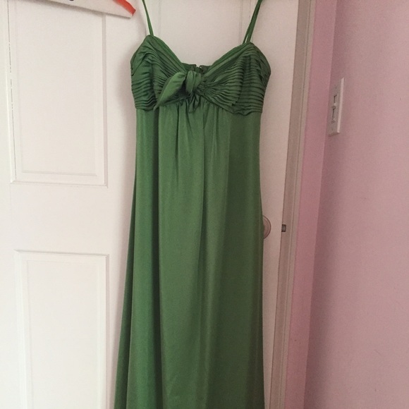 Green Gown Prom Evening Dress by BcbgMaxazria - Picture 2 of 4