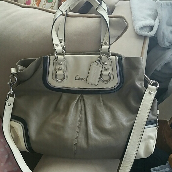 Coach bag like new - Picture 3 of 3