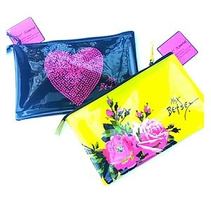 💘SALE Reduced BETSEY JOHNSON vinyl makeup bag.