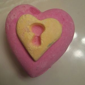 Lush Love Locket Bath Ballistic