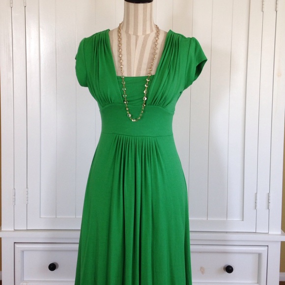 Banana Republic Emerald Green Dress