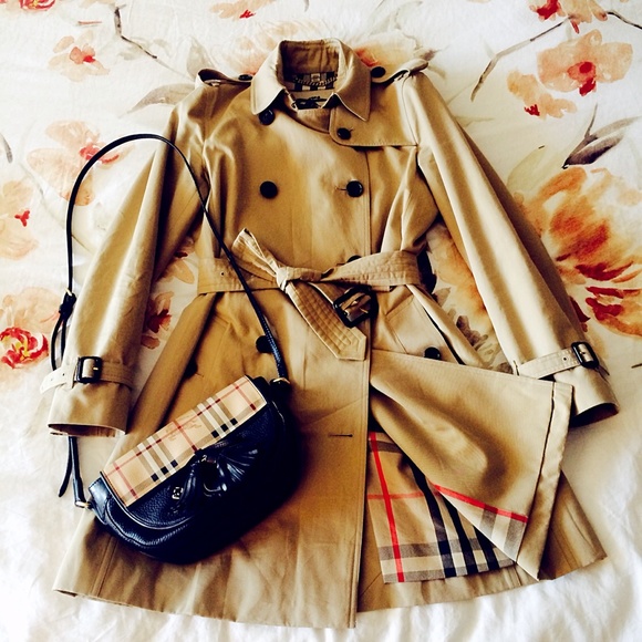 Burberry Heritage Trench Coat - Picture 2 of 4