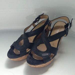 Nine West black wedge sandals