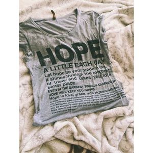"hope" shirt❤️