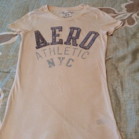 AEROPOSTALE TSHIRT