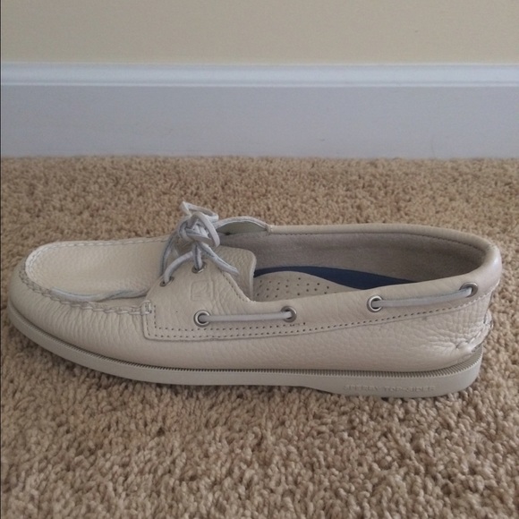 Sperry top-sider boat shoe